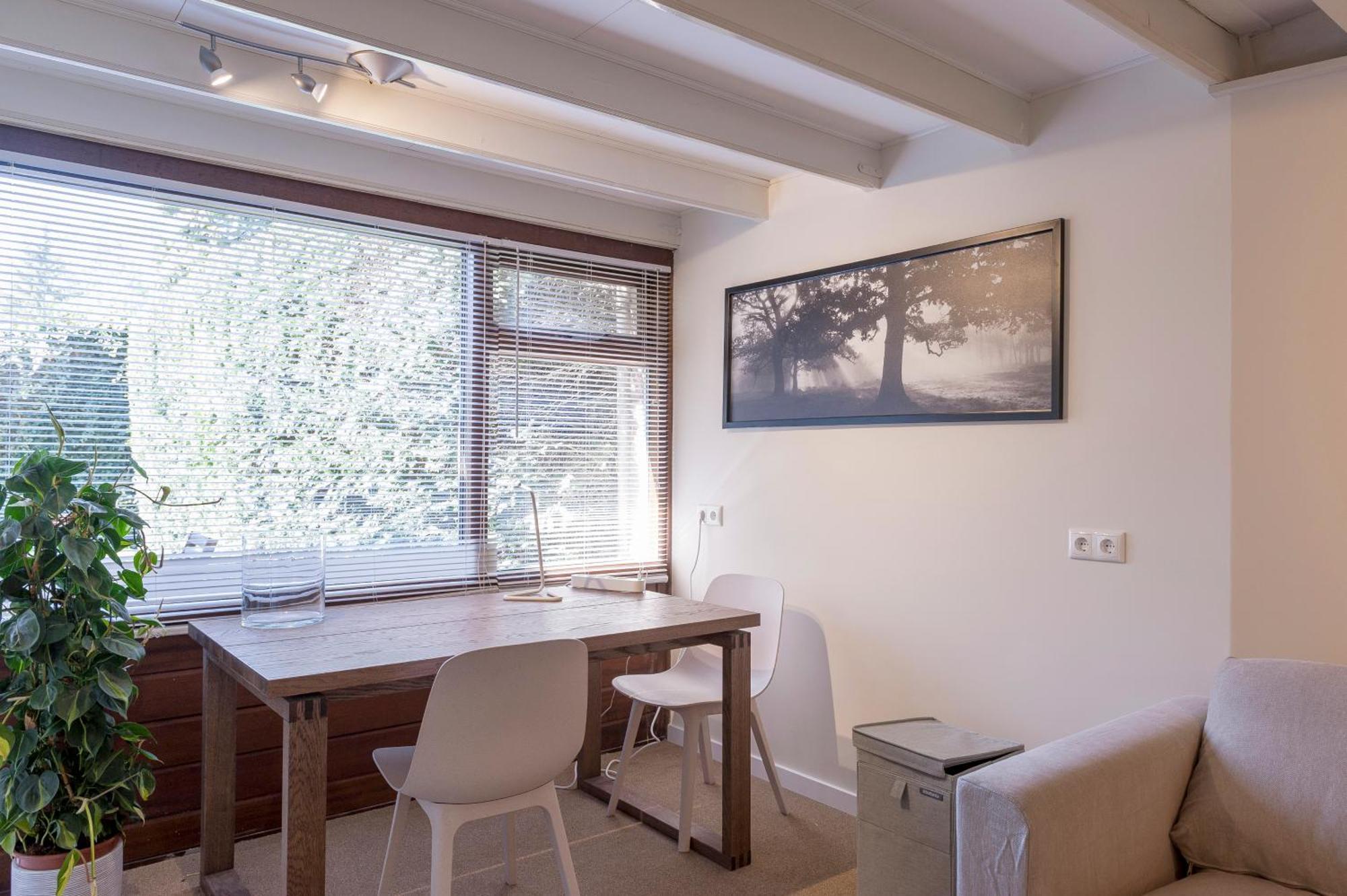 Backroom In Villa With Private Garden Very Near Centre And Tue 에인트호번 외부 사진